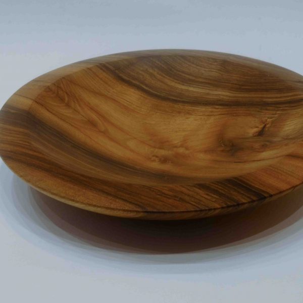 Plate in walnut